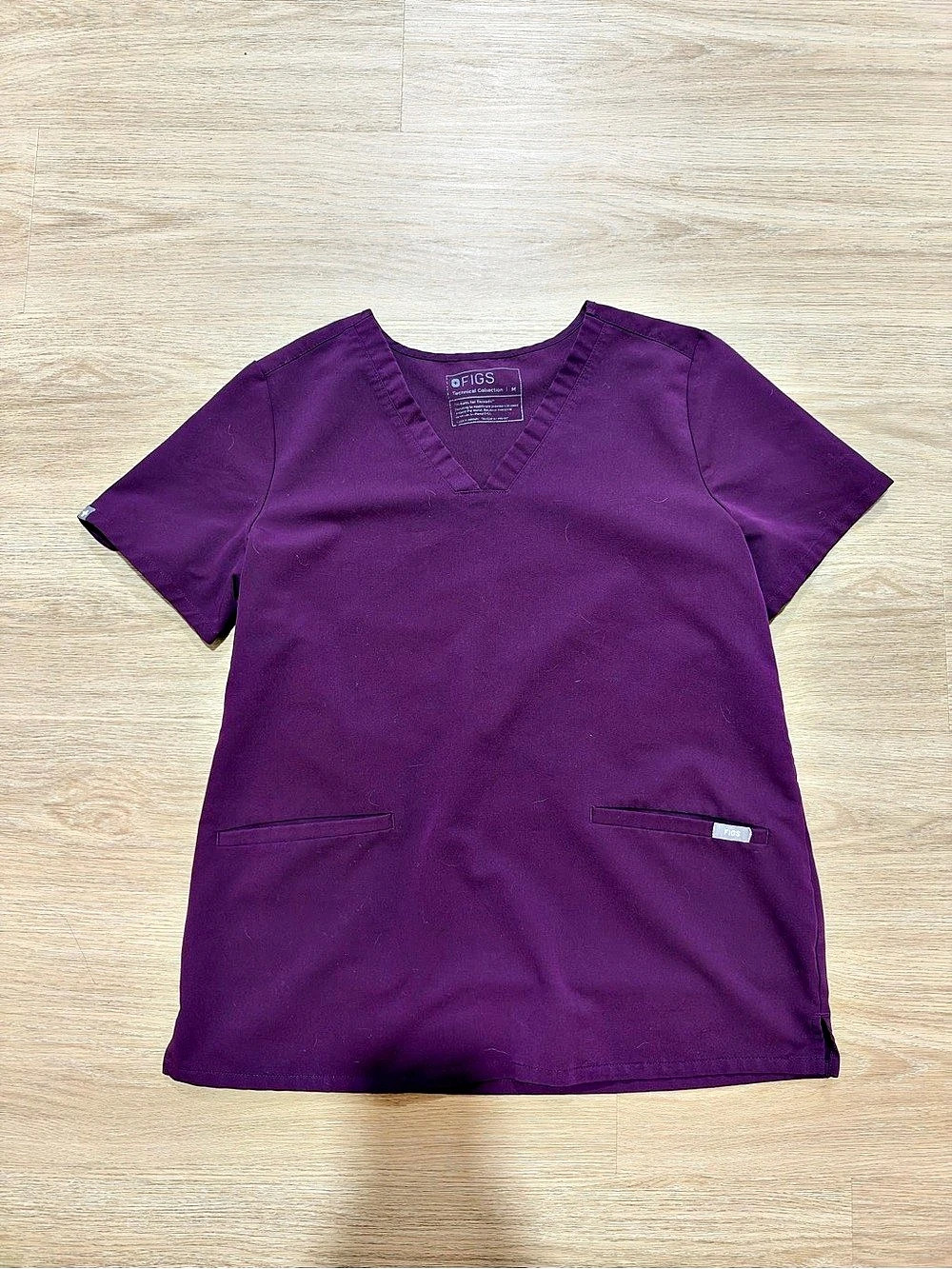 Figs Women’s Scrub Top Short Sleeve Size M Purple